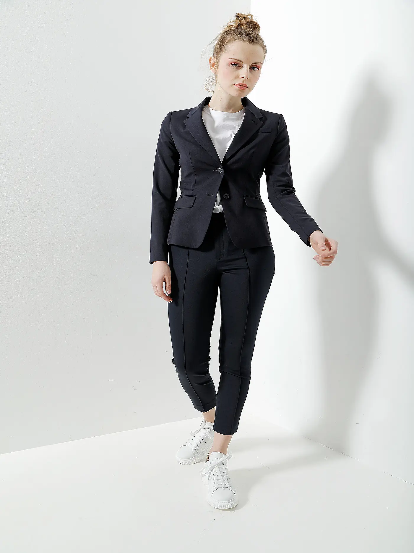 DRYKORN | Blazer "Boulder" | blau